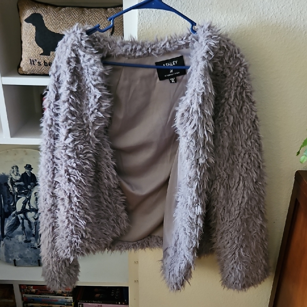 Ashley By 26 International Plush Gray Teddy Jacket